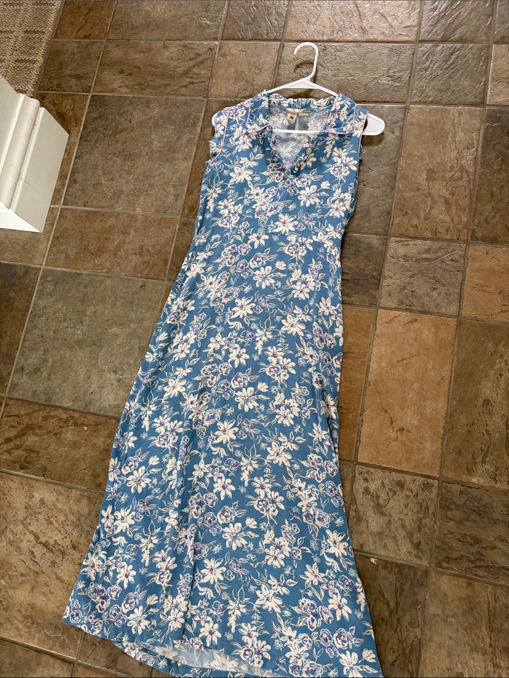 Vintage American Eagle Outfitters Blue Floral Sleeveless Maxi Dress
